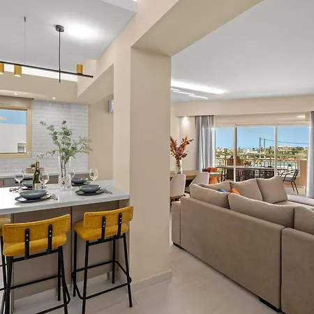 Verkon Seaview Senses Villa *